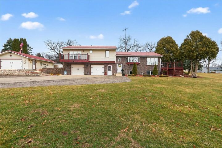 Property Photo:  3636 West Rockport Road  WI 53548 