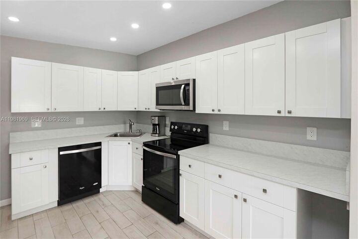 Property Photo:  11721 SW 112th Ter  FL 33186 