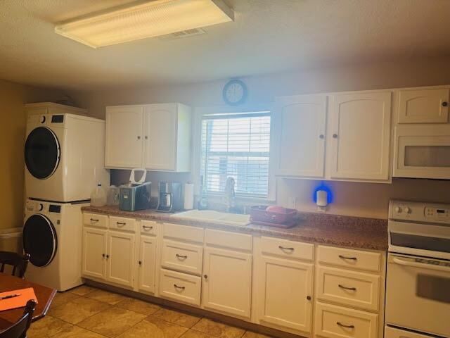 Property Photo:  5487 Fairview Dr  TX 77630 