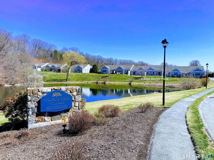 Property Photo:  8 Saint George Place 8  CT 06482 