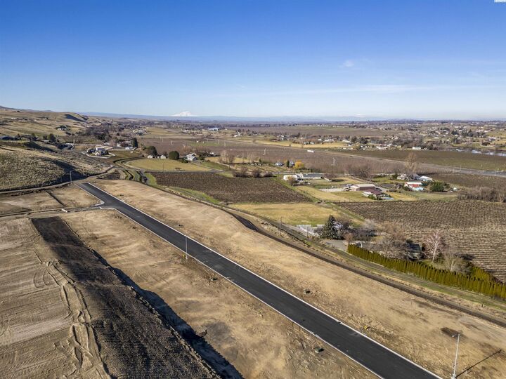 Property Photo:  1645 SW Kelandren Drive  WA 99350 