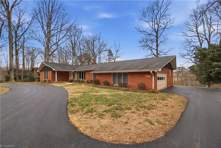 Property Photo:  3160 Shaftesbury Lane  NC 27105 
