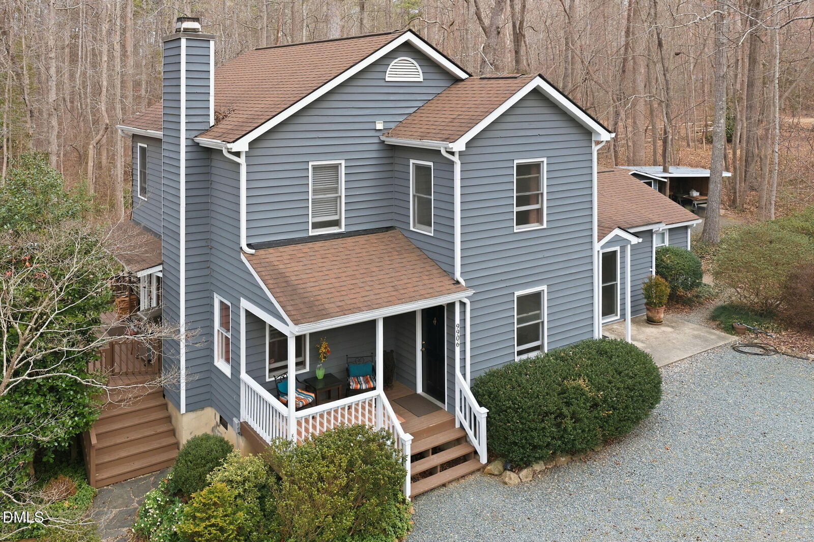 Property Photo:  9906 Oak Hollow Road  NC 27516 