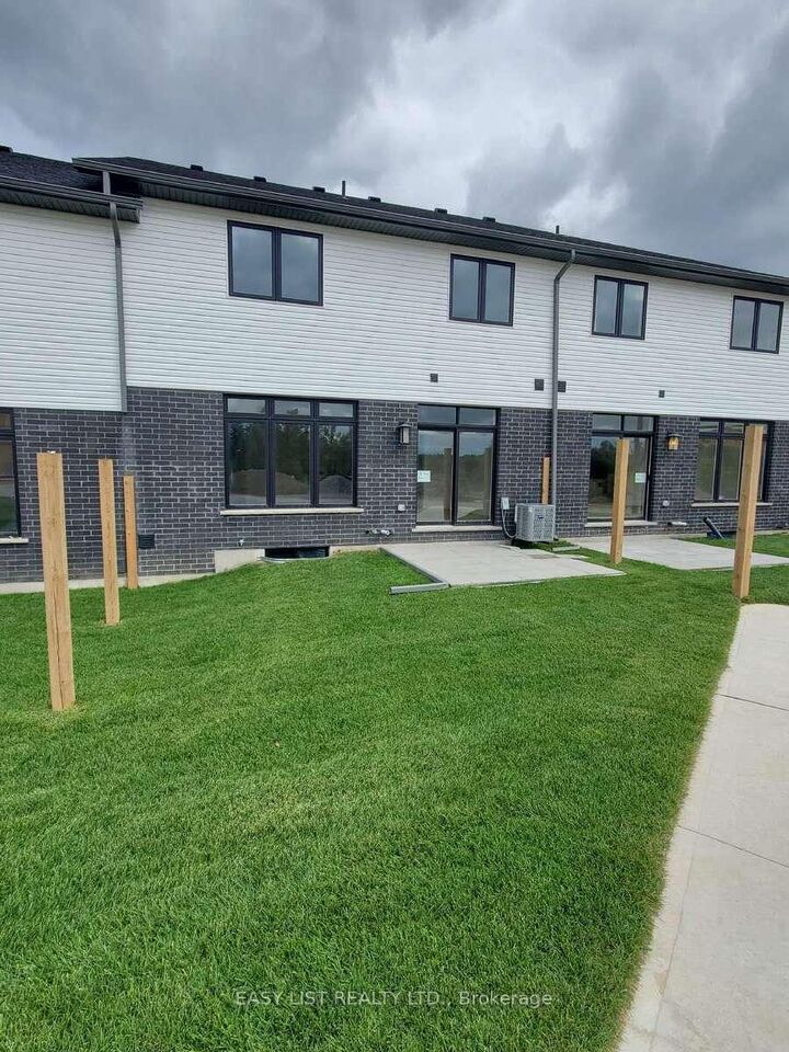Property Photo: 55 Teal Drive 41 ON N1C 1G4