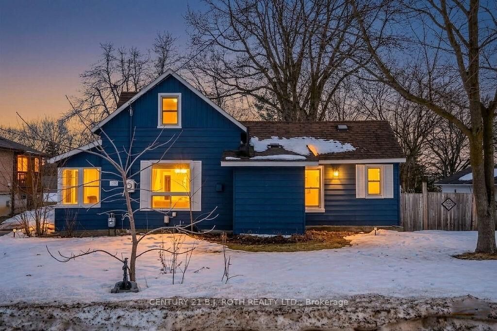 Property Photo: 39 Grove Street W ON L4N 1M6