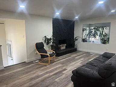 Property Photo: 1251 W Andrew Ave S UT 84104