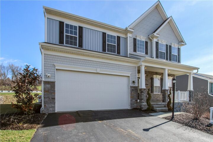 Property Photo: 1001 Stonegate Drive PA 15057