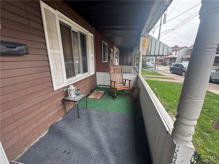 Property Photo:  606 E 17th Ave  PA 15120 