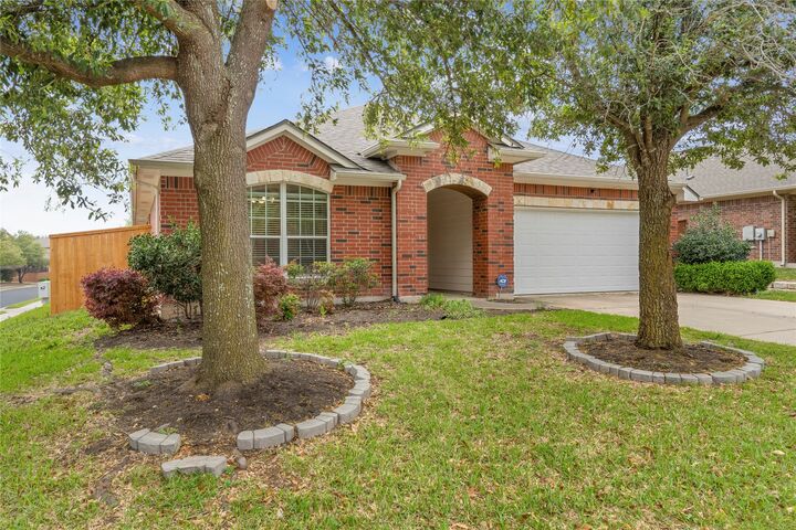 Property Photo:  4205 Fairmeadow Drive  TX 78665 