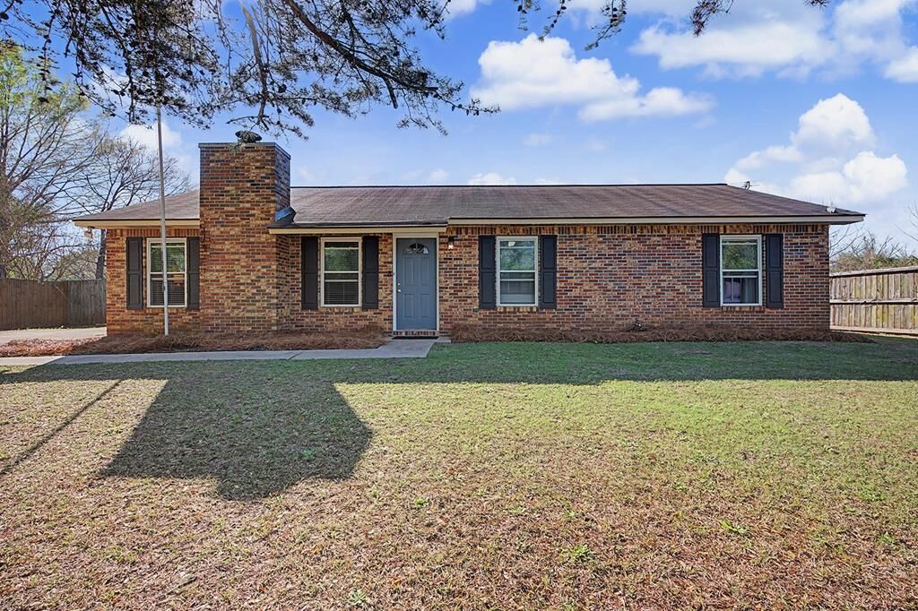 Property Photo:  106 Jefferson Court  GA 31763 