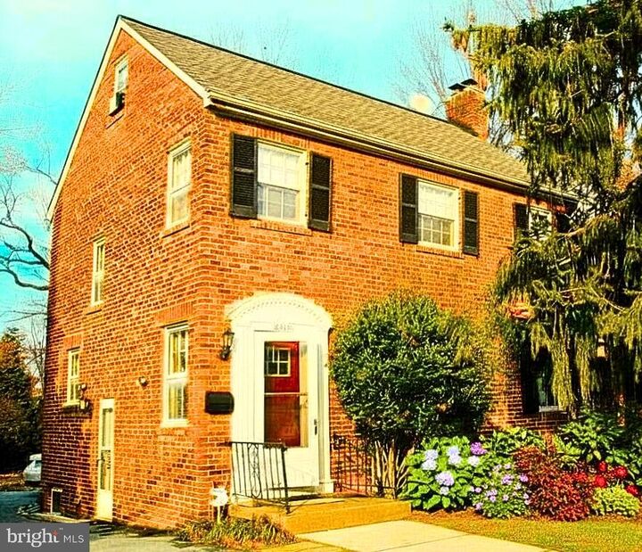 Property Photo:  4316 East West Highway East-West Highway  MD 20782 