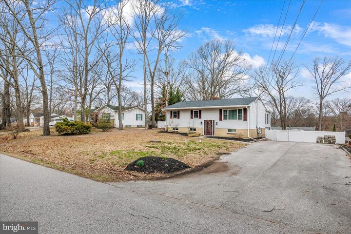 Property Photo:  316 Dogwood Road  MD 21108 