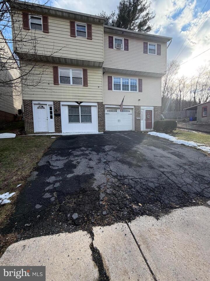 Property Photo: 1322 Fairview Street PA 19602