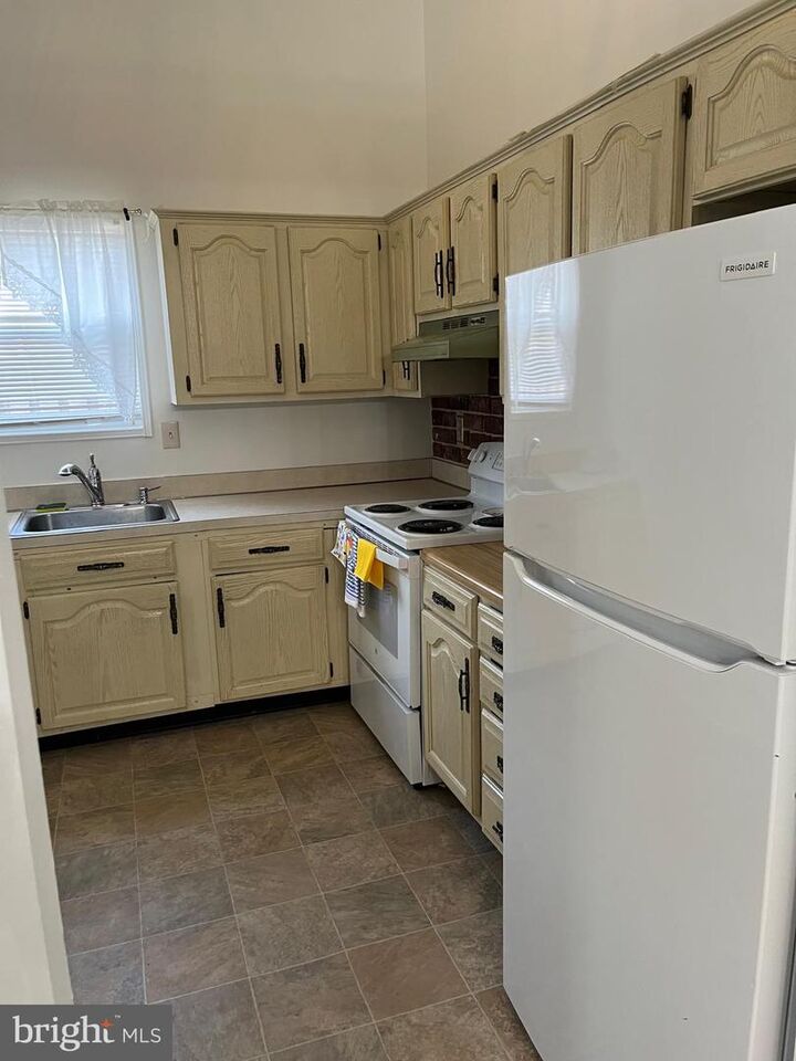 Property Photo: 10172 Scotch Hill Drive MD 20774