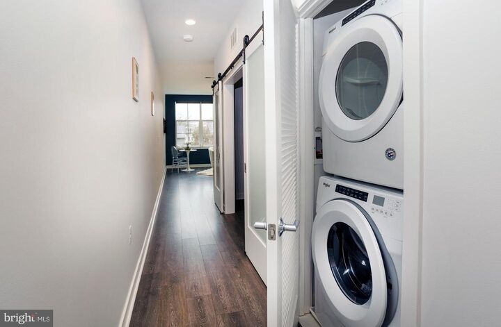 Property Photo: 141 West Street 201 MD 21401