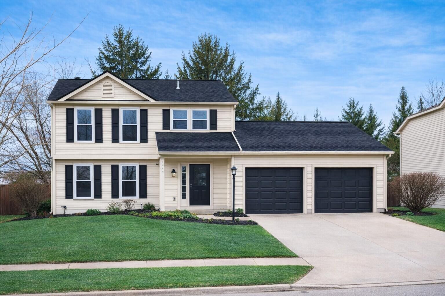 Property Photo:  4851 Leybourne Drive  OH 43026 