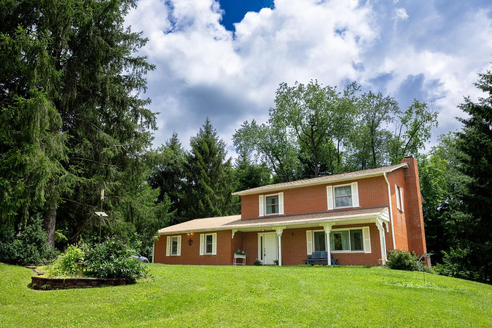 Property Photo: 1871 Blue Jay Road OH 43056