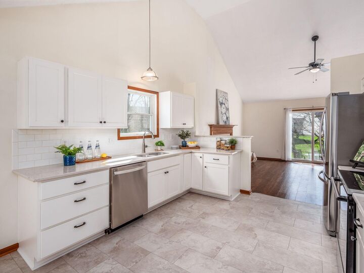 Property Photo:  5287 Genoa Farms Boulevard  OH 43082 