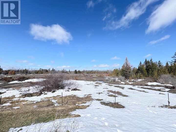 Property Photo: 268 McGuire Beach Road ON K0M 2B0