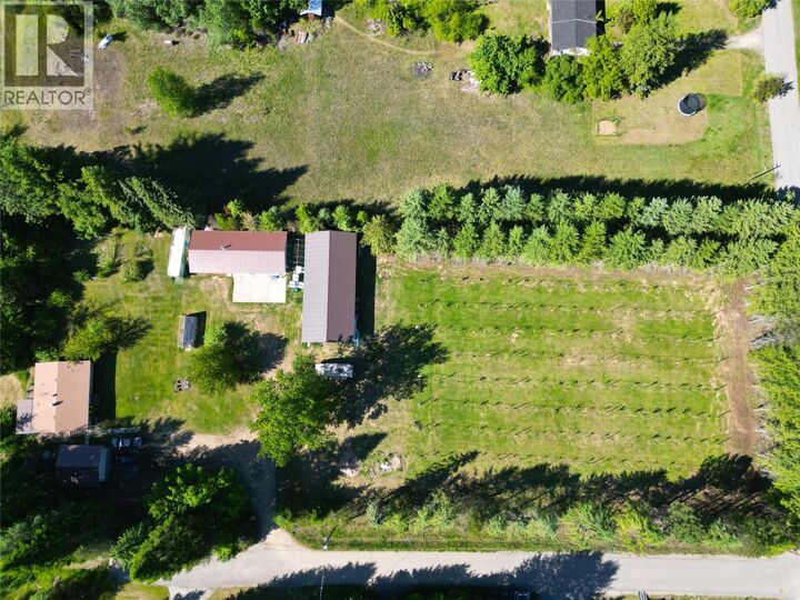 Property Photo: 1062 Scamp Road BC V1N 4R3