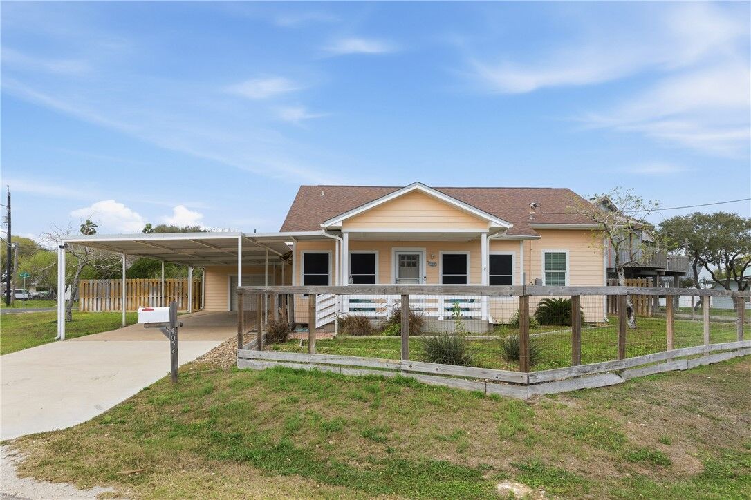 Property Photo:  4052 Laguna Shores  TX 78418 