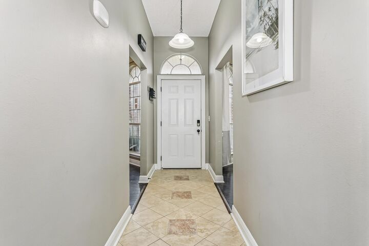 Property Photo:  1238 Northview Drive  FL 32536 