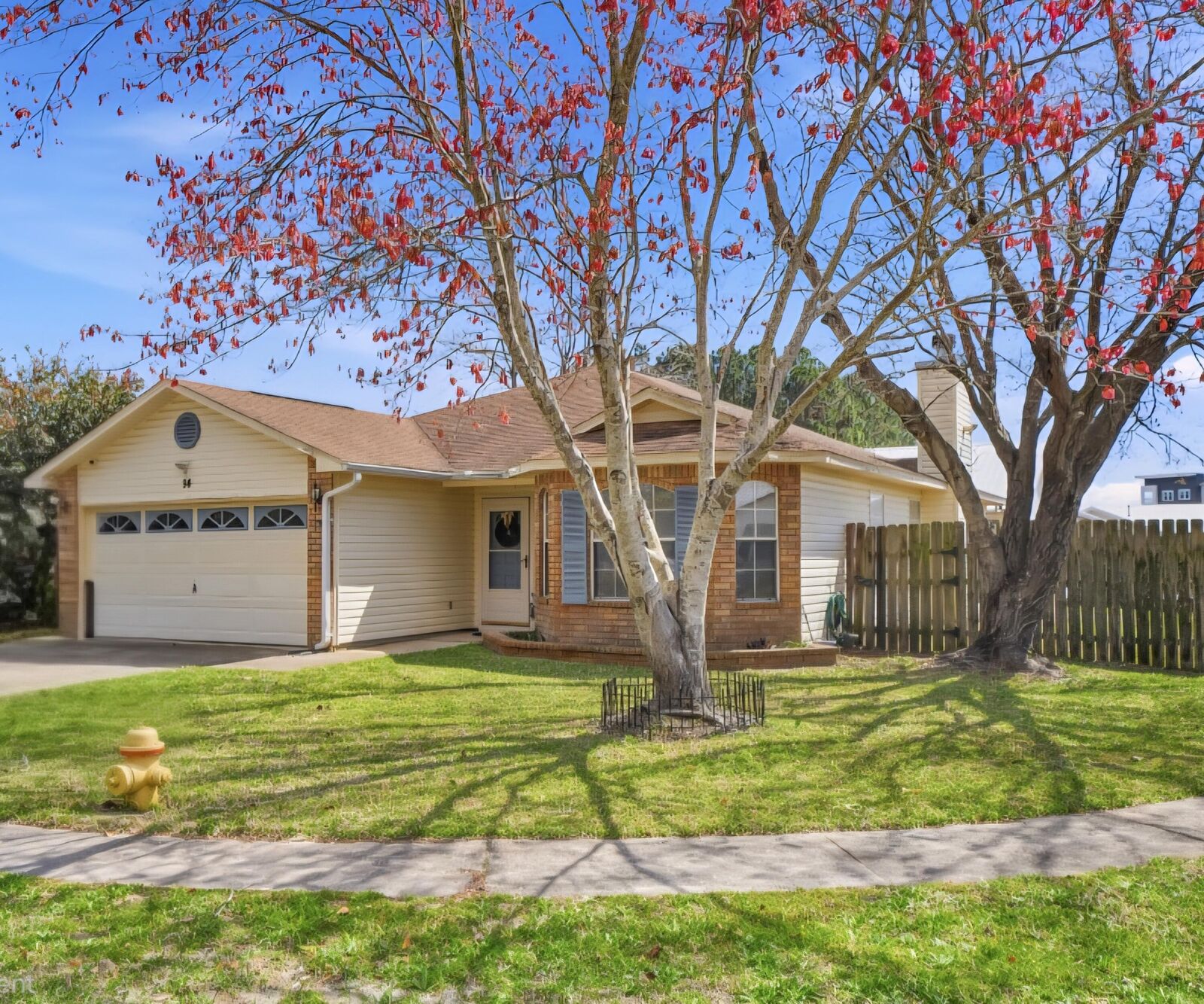 Property Photo:  94 Ruby Circle  FL 32569 