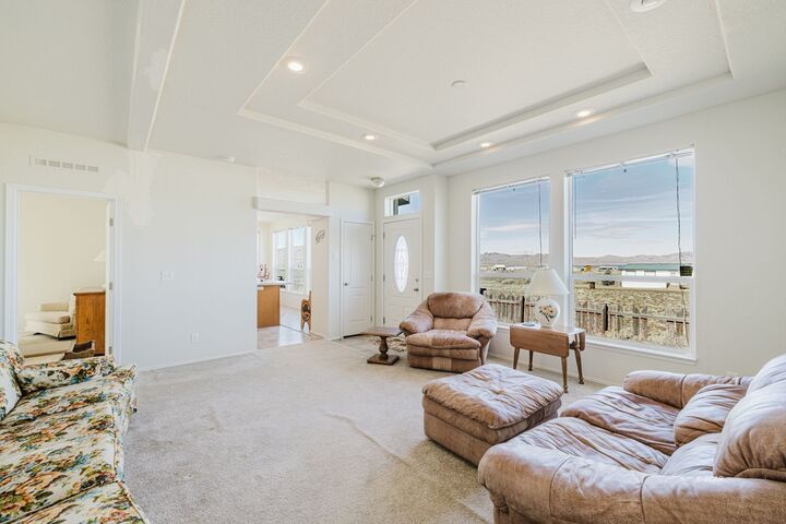 Property Photo: 418 Cinnabar Avenue NV 89801