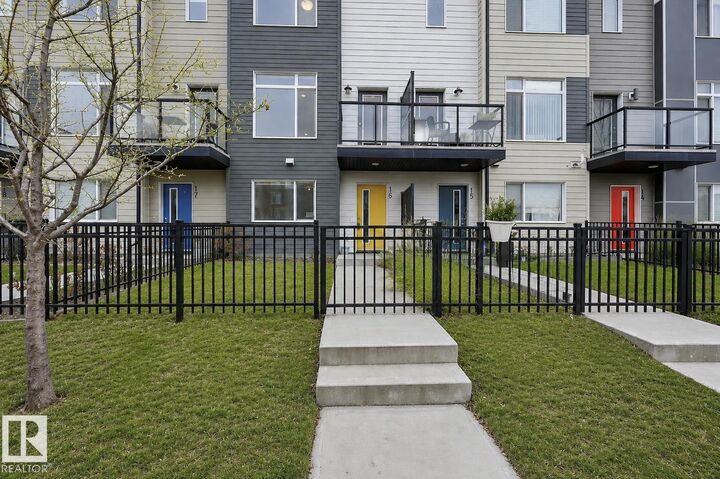 Property Photo:  804 Welsh Drive SW 16  AB T6X 1Y8 