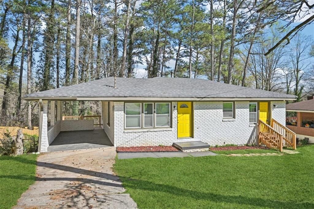 Property Photo:  2148 Meador Avenue SE  GA 30315 