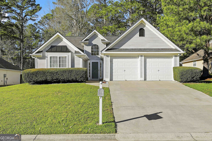 Property Photo:  105 Chase Court  GA 30269 
