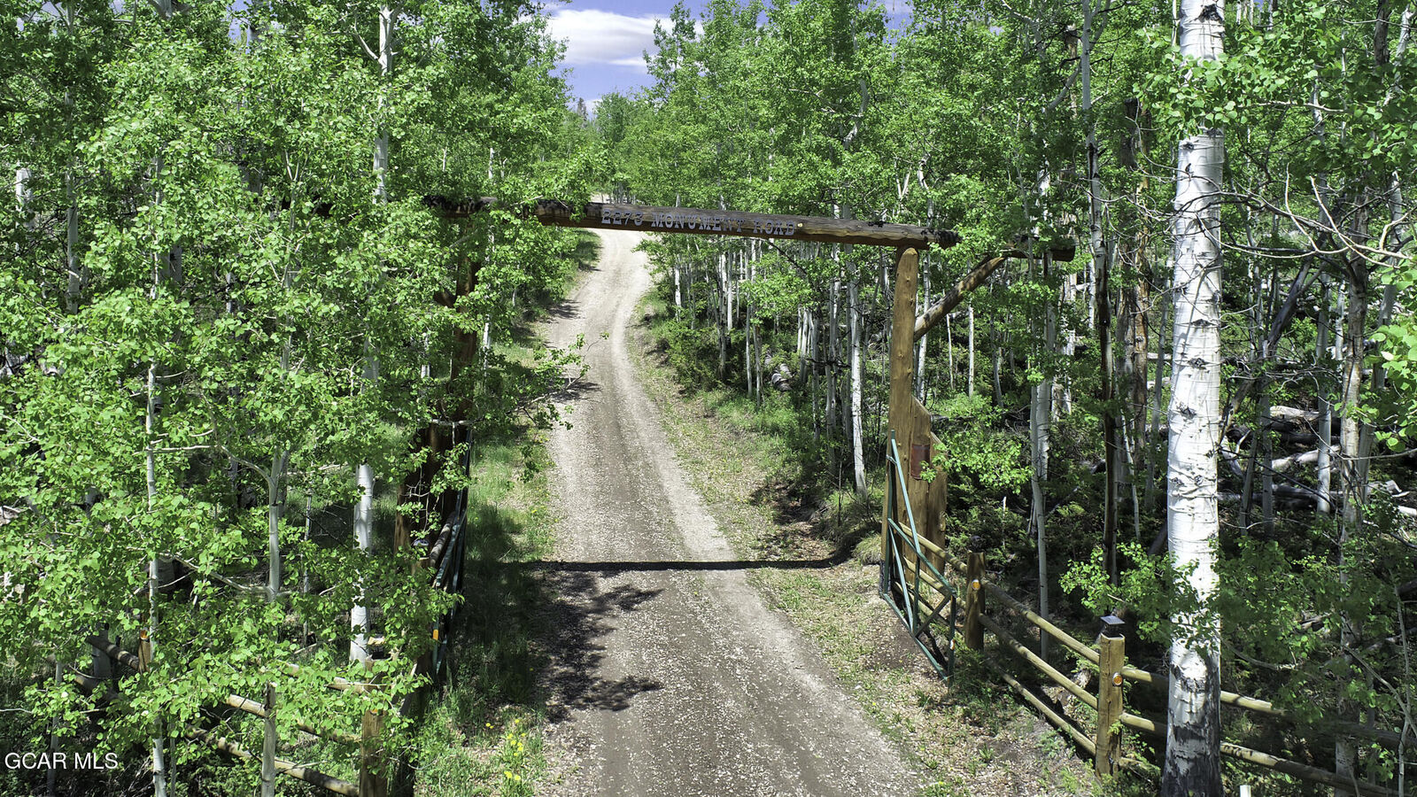 Property Photo:  1121 Gcr 2416  CO 80459 