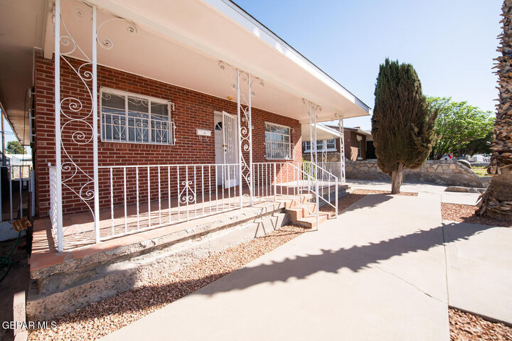 Property Photo: 4013 Hueco Avenue TX 79903