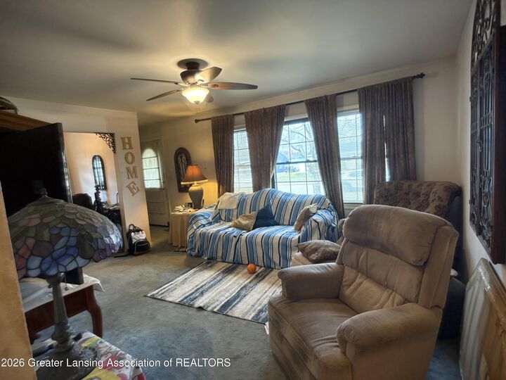 Property Photo: 1350 Hawthorne Avenue MI 48198