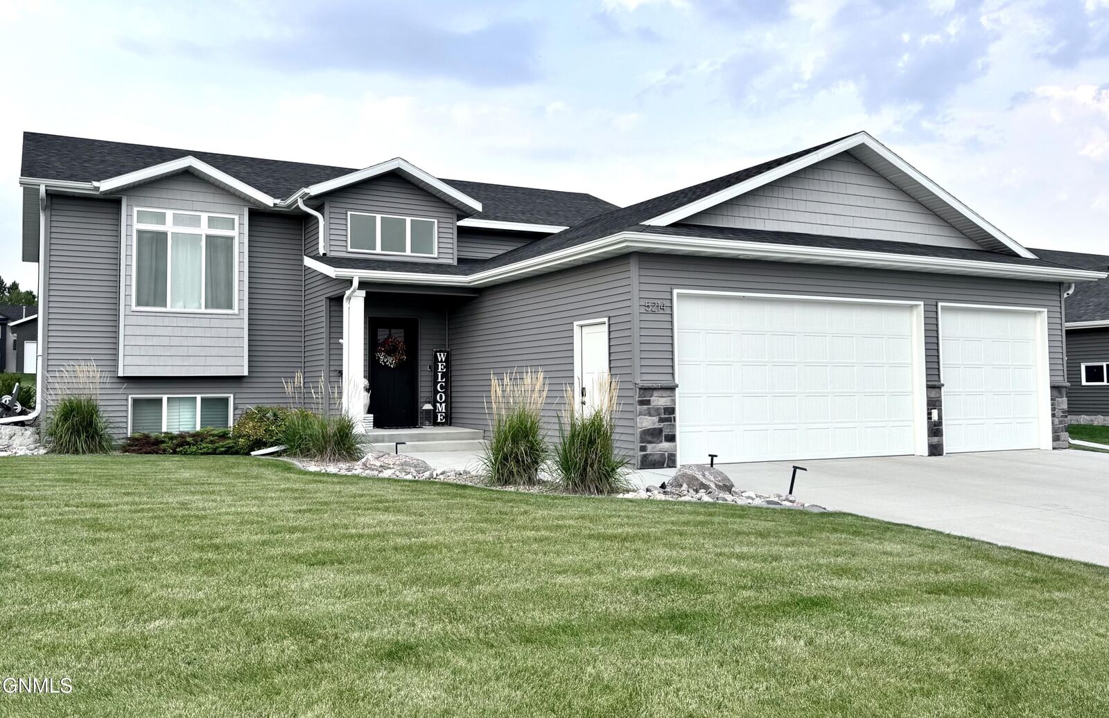 Property Photo:  5214 Gold Drive  ND 58503 