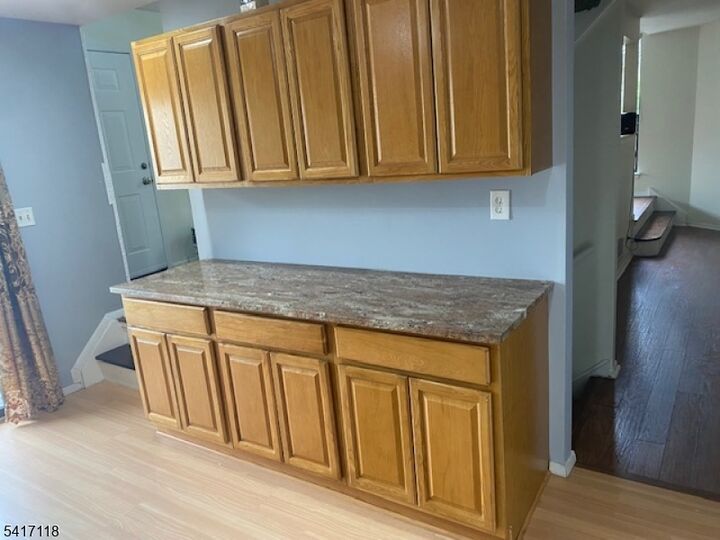 Property Photo:  260 Crabtree Ct Ondo  NJ 07920 