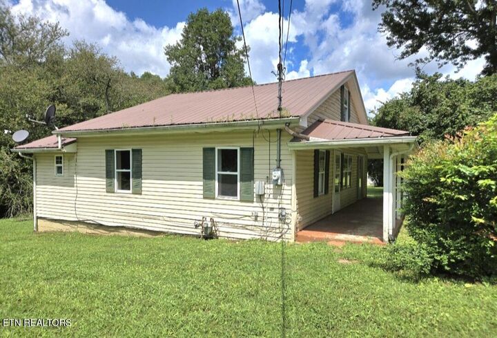 Property Photo:  440 Liberty Rd  TN 37887 