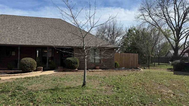 Property Photo:  1708 Wilshire Dr  OK 73533 