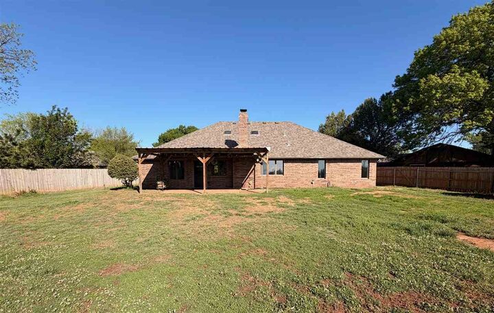 Property Photo:  1708 Wilshire Dr  OK 73533 
