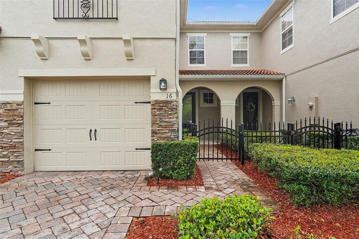 Property Photo:  16 Canterbury Bell Drive  FL 32765 