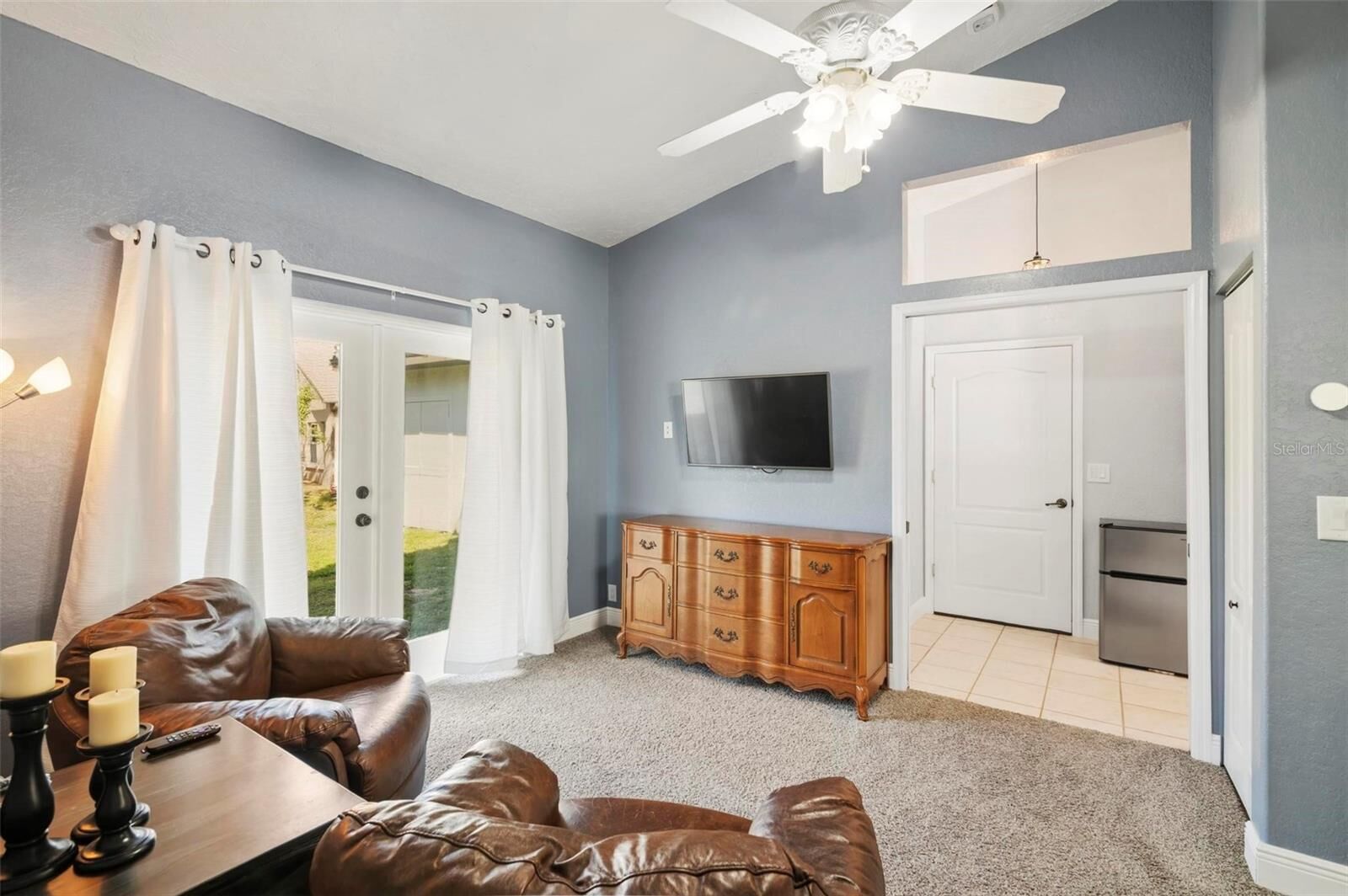 Property Photo: 6110 Ninth Avenue Cir NE FL 34212