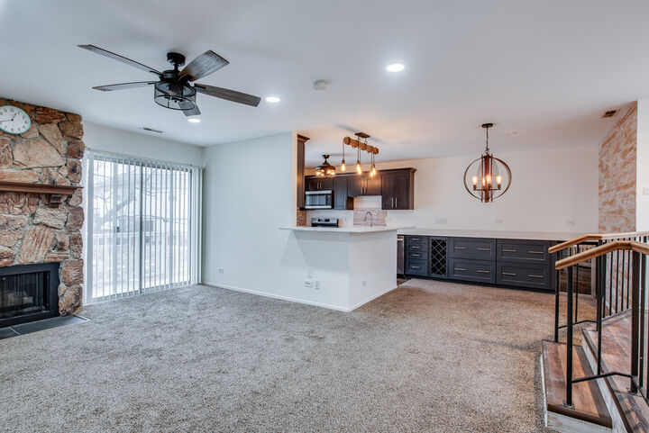 Property Photo:  340 Springlake Lane D  IL 60504 