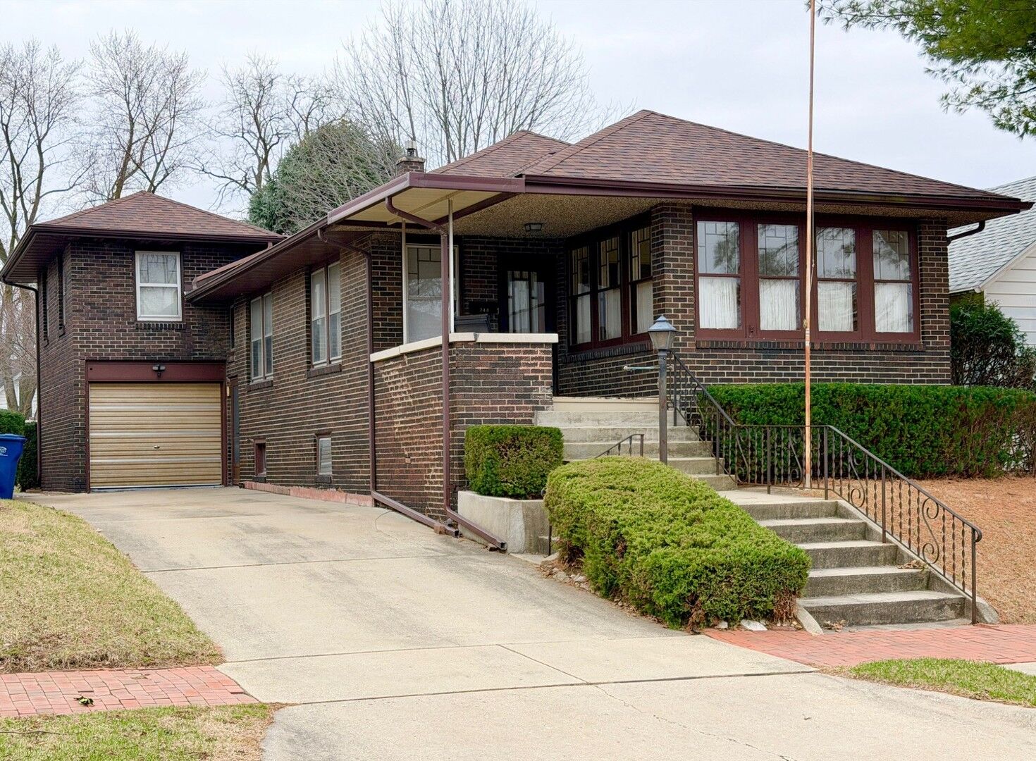 Property Photo:  748 7th Street  IL 61301 