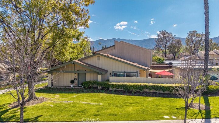 Property Photo:  1422 Camelot Drive  CA 92882 