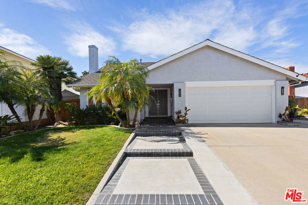Property Photo: 3059 Heather Drive CA 92835