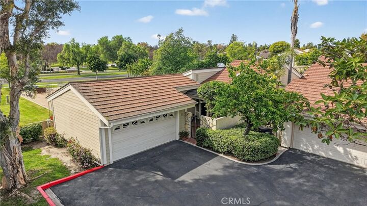 Property Photo: 11 Park Vista CA 92604