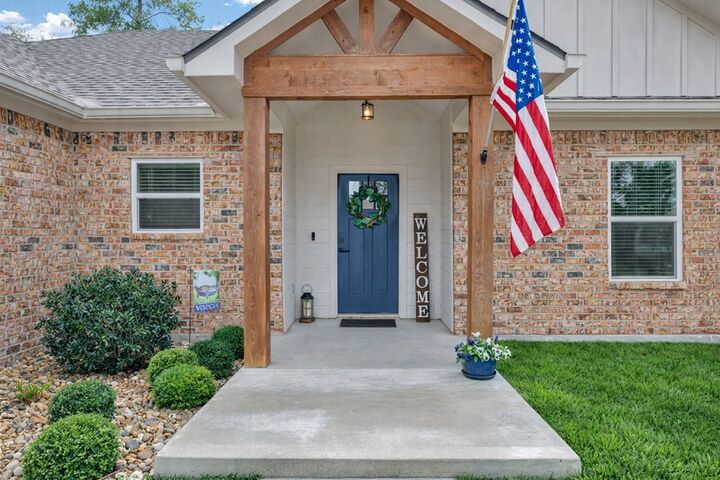 Property Photo:  5606 Champions Drive  TX 75901 