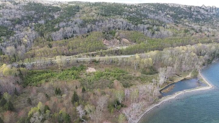 Marble Mountain Road — photo 1