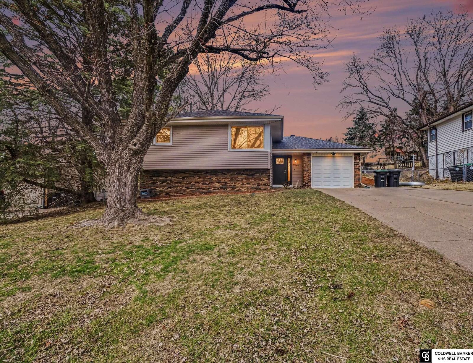 Property Photo:  9546 Taylor Street  NE 68134 