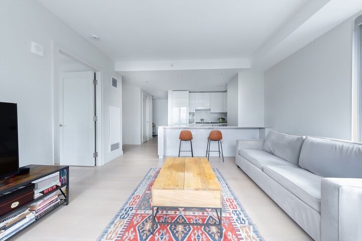 Property Photo:  135 Seaport Blvd 1607  MA 02210 